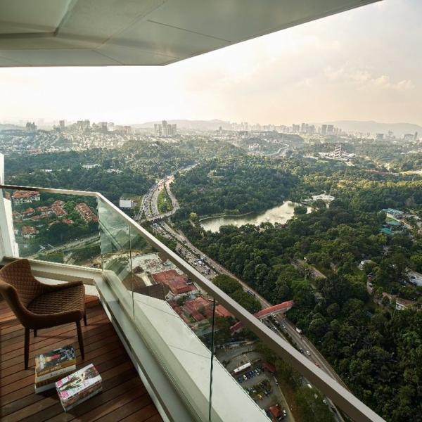 Osaka Heights Apartment