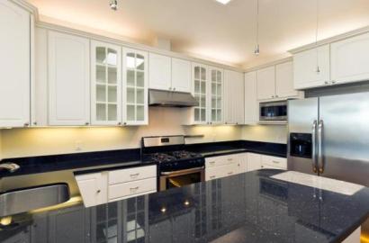 Walnut Park Apartment